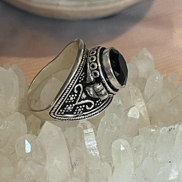 #564 Facted Black Onyx Poison โ ๏ธ Ring ๐ Size 10- 10.25 NWOT - Picture 17 of 17